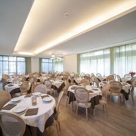 Rinaldi מלון 3*